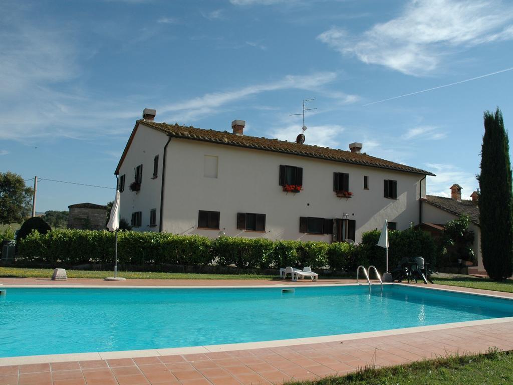 Апартаменты Spacious Farmhouse In Pienza With Swimming Pool Contignano Экстерьер фото