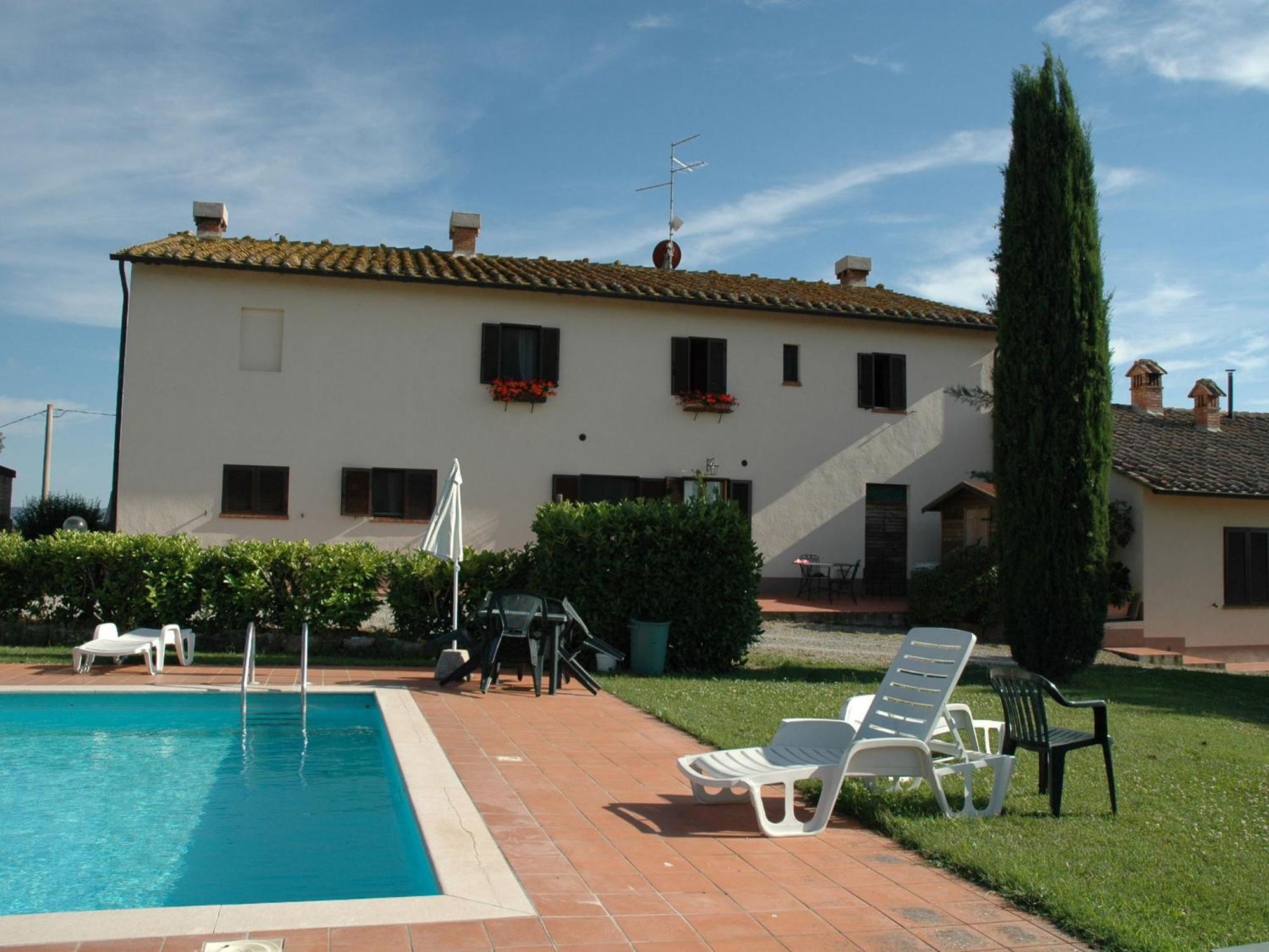 Апартаменты Spacious Farmhouse In Pienza With Swimming Pool Contignano Экстерьер фото
