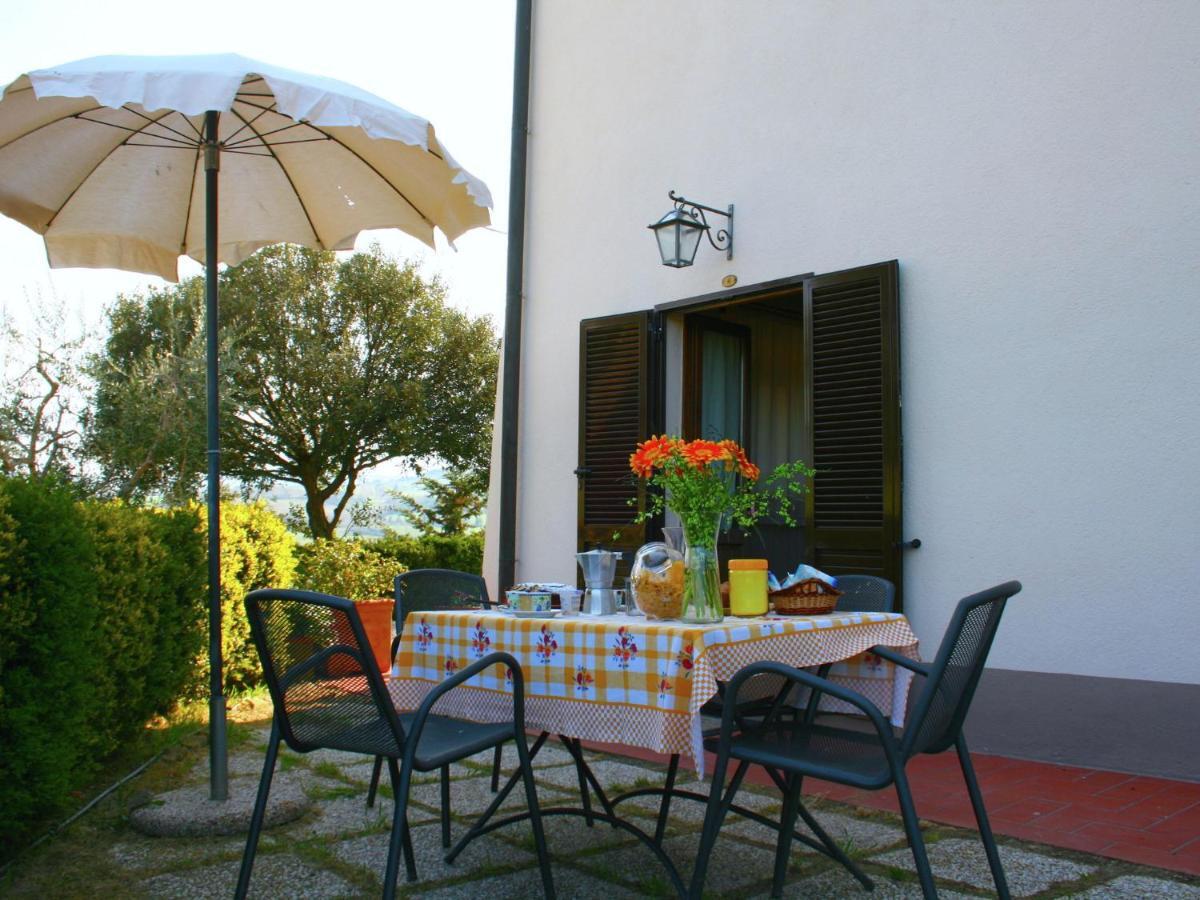 Апартаменты Spacious Farmhouse In Pienza With Swimming Pool Contignano Экстерьер фото