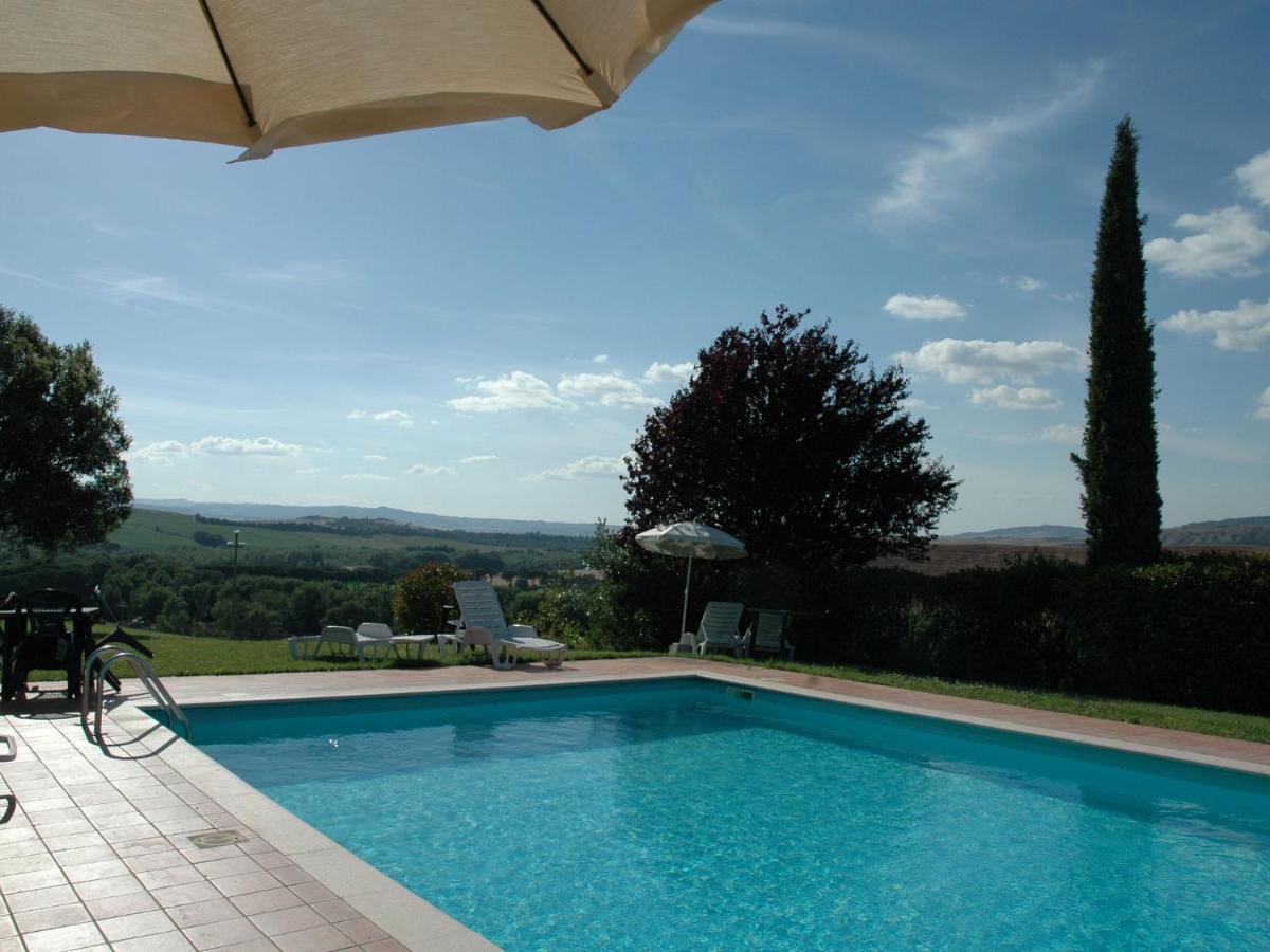 Апартаменты Spacious Farmhouse In Pienza With Swimming Pool Contignano Экстерьер фото