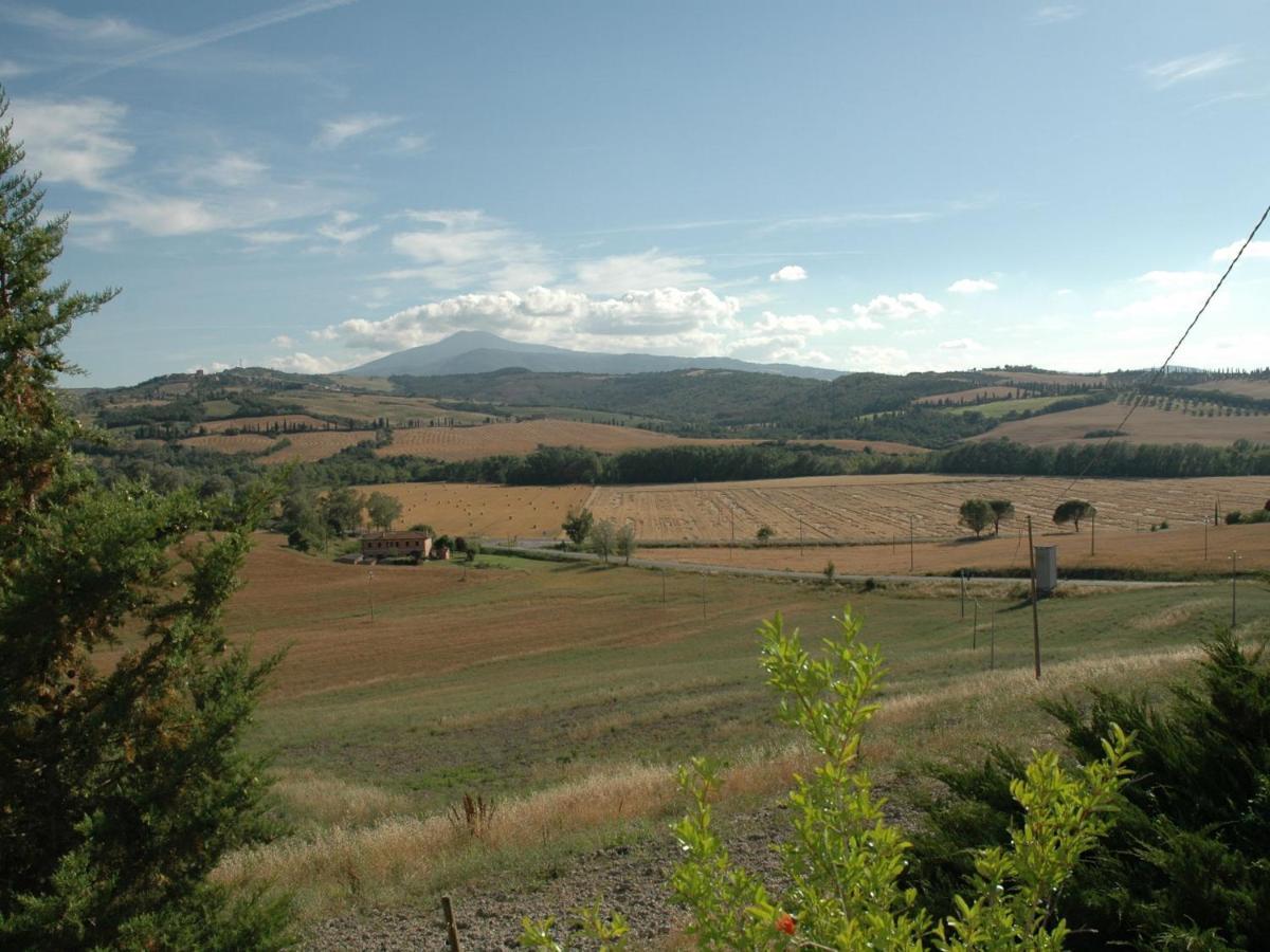 Апартаменты Spacious Farmhouse In Pienza With Swimming Pool Contignano Экстерьер фото
