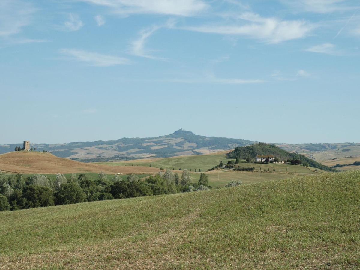 Апартаменты Spacious Farmhouse In Pienza With Swimming Pool Contignano Экстерьер фото
